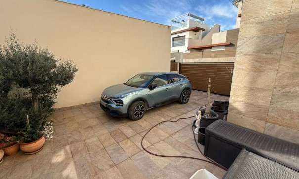 Sale - Detached Villa -
Los Montesinos