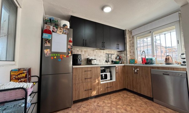 Sprzedaż - Willa w zabudowie bliźniaczej -
Torre de la Horadada