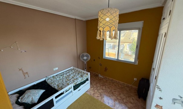 Sprzedaż - Willa w zabudowie bliźniaczej -
Torre de la Horadada