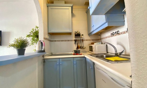 Återförsäljning - Lägenhet lägenhet -
Torrevieja - Estacion de autobuses