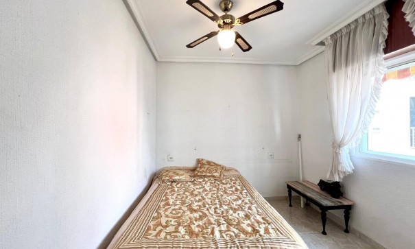 Videresalg - Lejlighed lejlighed -
Torrevieja - Paseo maritimo