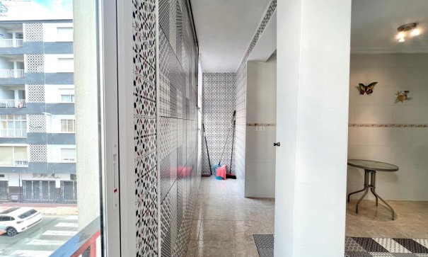 Videresalg - Lejlighed lejlighed -
Torrevieja - Paseo maritimo