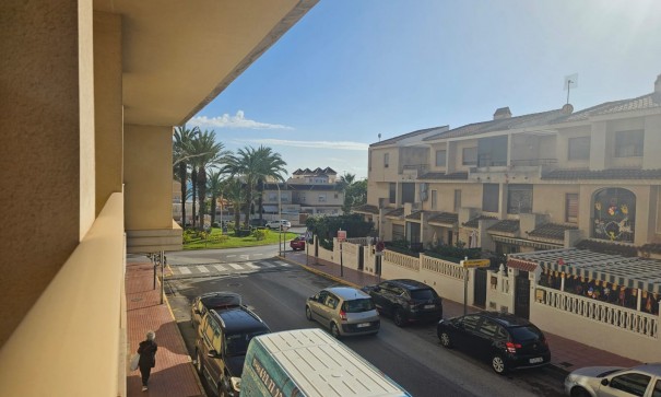 Venta - Apartamento piso -
Guardamar del Segura - Playa