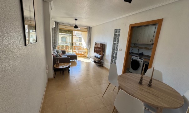 Venta - Apartamento piso -
Guardamar del Segura - Playa