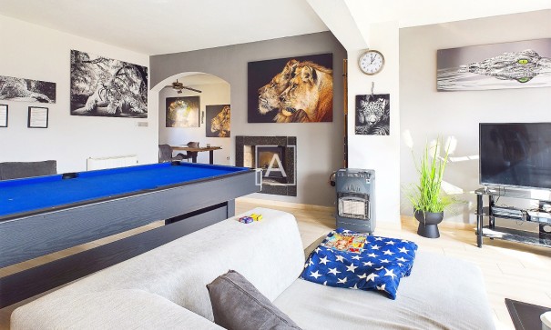 Videresalg - Fritliggende villa -
Pinar de Campoverde