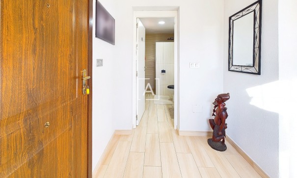 Videresalg - Fritliggende villa -
Pinar de Campoverde