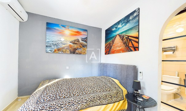 Videresalg - Fritliggende villa -
Pinar de Campoverde