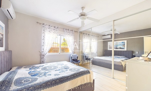 Videresalg - Fritliggende villa -
Pinar de Campoverde