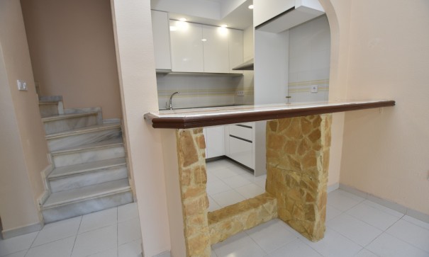 Venta - Chalet Independiente -
Torrevieja - Lago Jardín II