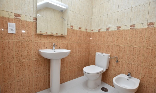 Venta - Chalet Independiente -
Torrevieja - Lago Jardín II