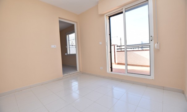 Venta - Chalet Independiente -
Torrevieja - Lago Jardín II
