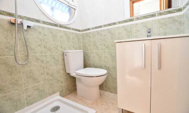 Videresalg - Dobbeltvilla -
Orihuela Costa - Punta Prima