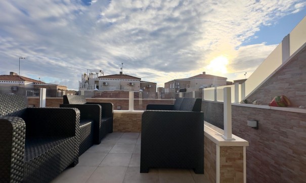 Videresalg - Lejlighed lejlighed -
Torrevieja - Torreblanca