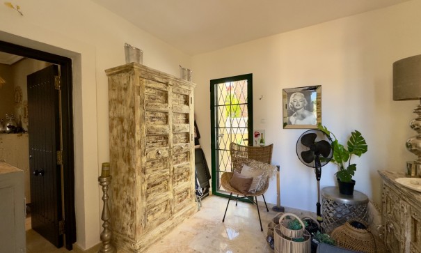 Herverkoop - Villa - Vrijstaand -
Orihuela Costa - Los Dolses*