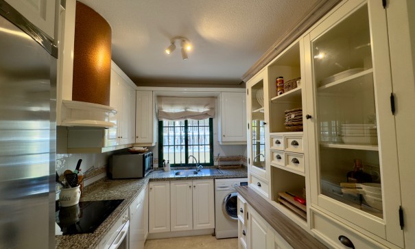 Herverkoop - Villa - Vrijstaand -
Orihuela Costa - Los Dolses*