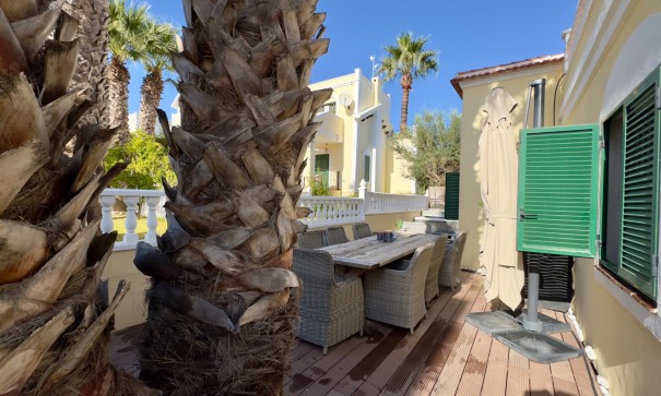 Herverkoop - Villa - Vrijstaand -
Orihuela Costa - Los Dolses*