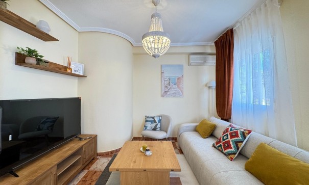 Sale - Town house -
Orihuela Costa - Lomas de Cabo Roig-Los Dolses