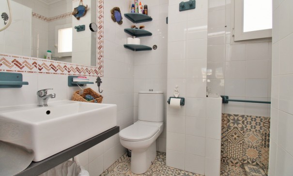 Revente - Appartement -
Playa Flamenca