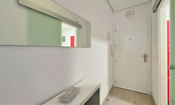 Sale - Apartment Flat -
Torrevieja - La Mata