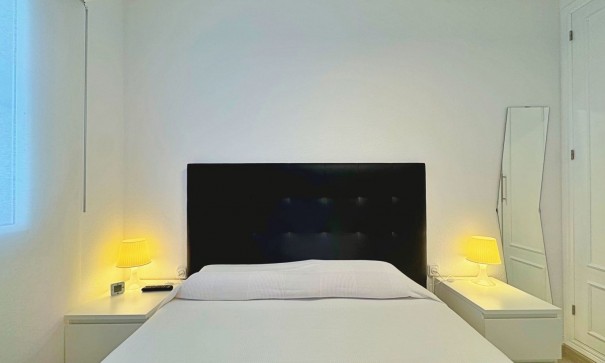 Sale - Apartment Flat -
Torrevieja - La Mata