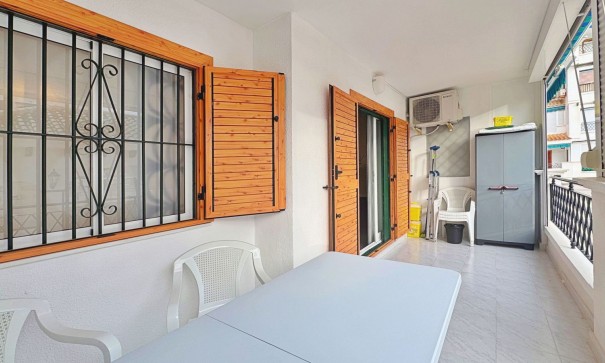 Sale - Apartment Flat -
Torrevieja - La Mata