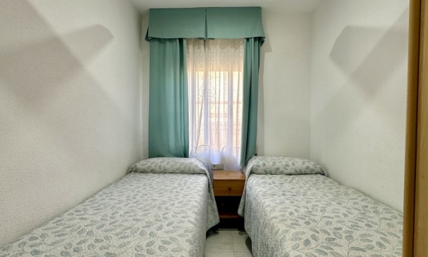 Venta - Apartamento piso -
Orihuela Costa - Playa Flamenca