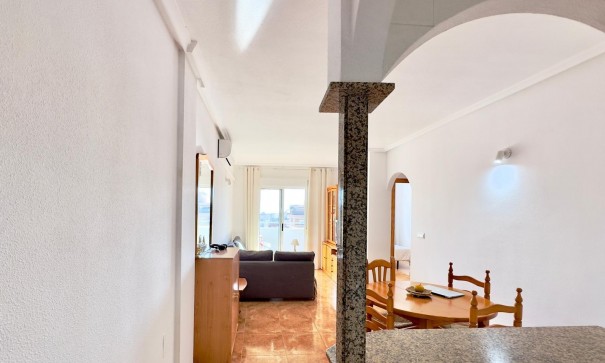 Sprzedaż - Apartament mieszkanie -
Torrevieja - Centro