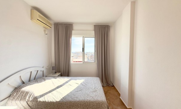 Sprzedaż - Apartament mieszkanie -
Torrevieja - Centro