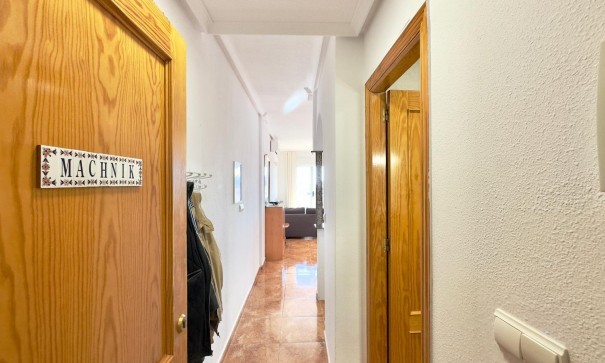 Sprzedaż - Apartament mieszkanie -
Torrevieja - Centro