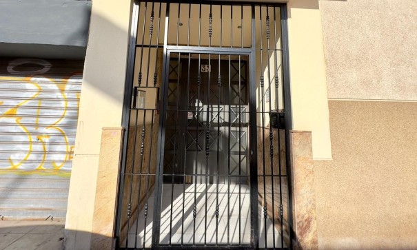 Sprzedaż - Apartament mieszkanie -
Torrevieja - Centro