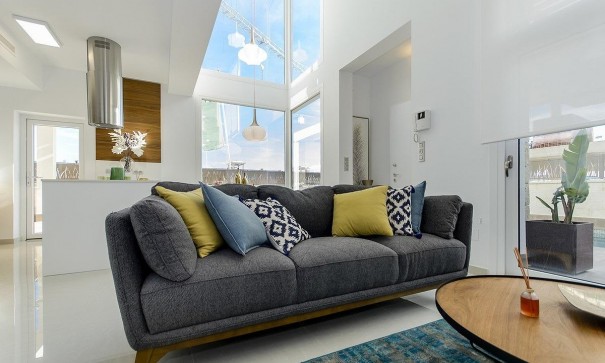 Obra Nueva - Chalet Independiente -
Los Montesinos - La Herada