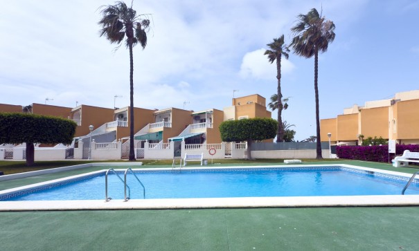 Återförsäljning - Lägenhet lägenhet -
Torrevieja - Torreblanca