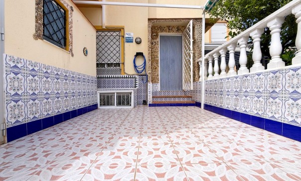 Återförsäljning - Lägenhet lägenhet -
Torrevieja - Torreblanca