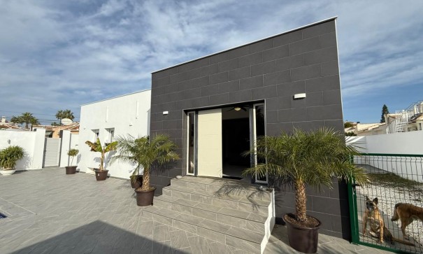 Återförsäljning - Fristående villa -
Ciudad Quesada - Rojales - Ciudad Quesada