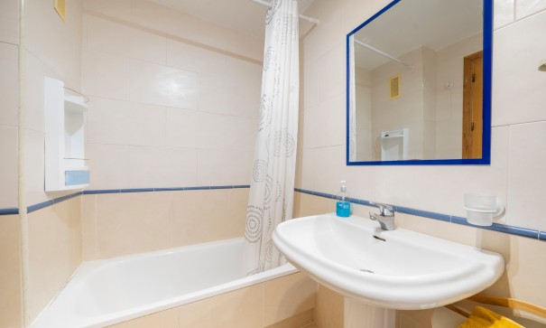 Återförsäljning - Lägenhet lägenhet -
Torrevieja