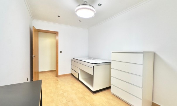 Sprzedaż - Apartament mieszkanie -
Torrevieja - Centro