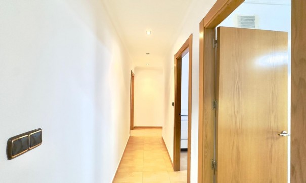 Sprzedaż - Apartament mieszkanie -
Torrevieja - Centro