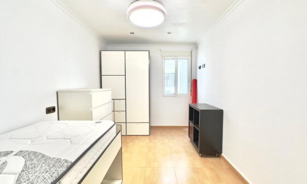 Sprzedaż - Apartament mieszkanie -
Torrevieja - Centro