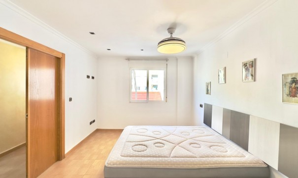 Sprzedaż - Apartament mieszkanie -
Torrevieja - Centro