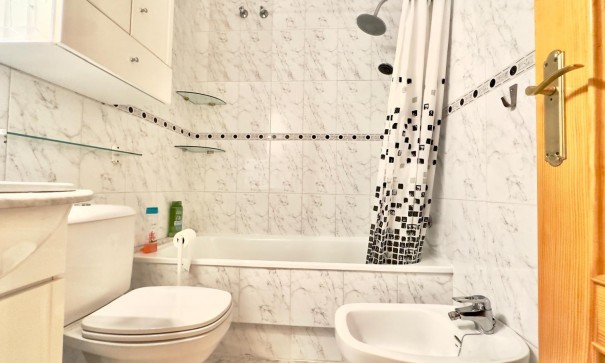 Sprzedaż - Apartament mieszkanie -
Torrevieja - La Mata pueblo