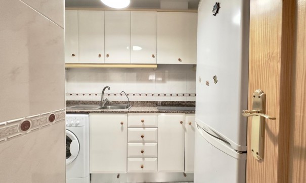 Sprzedaż - Apartament mieszkanie -
Torrevieja - La Mata pueblo