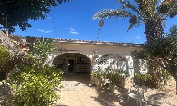Venta - Finca Propiedad rural -
Crevillente