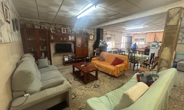 Venta - Finca Propiedad rural -
Crevillente