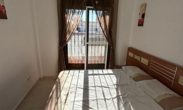 Herverkoop - Halfvrijstaande villa -
Villamartín