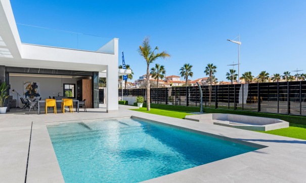 Nowa konstrukcja - Willa wolnostojąca -
Algorfa - La Finca Golf