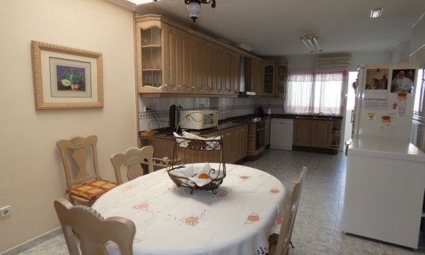 Sale - Detached Villa -
Almoradí