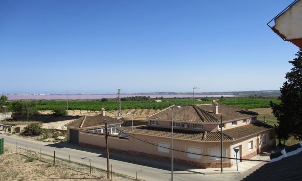 Venta - Chalet Independiente -
Los Montesinos