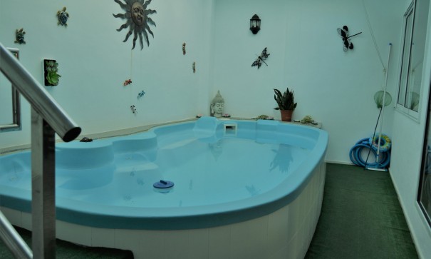 Venta - Chalet Independiente -
Los Montesinos