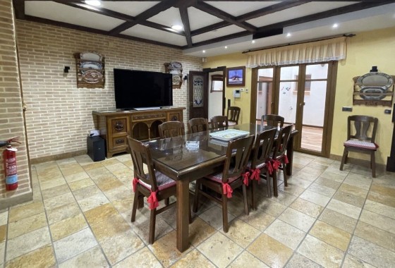 Sale - Town house -
Torrevieja