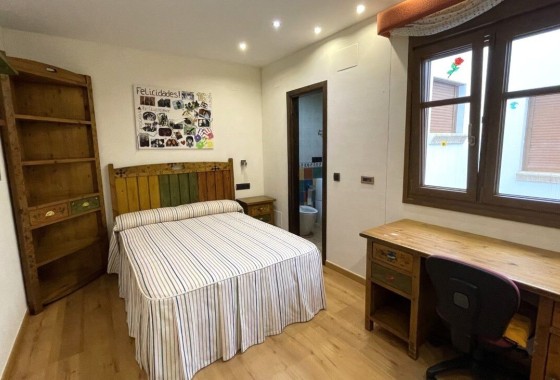 Sale - Town house -
Torrevieja